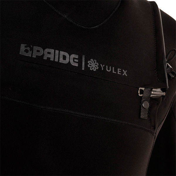 2-black-detalle 1