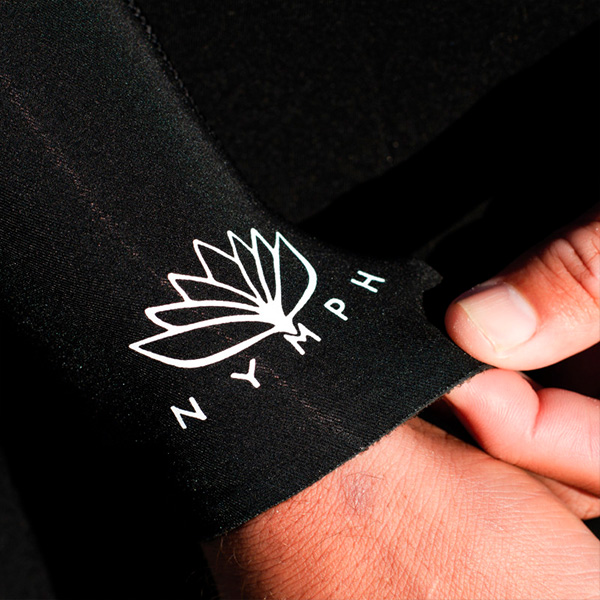 2-black-detalle-3